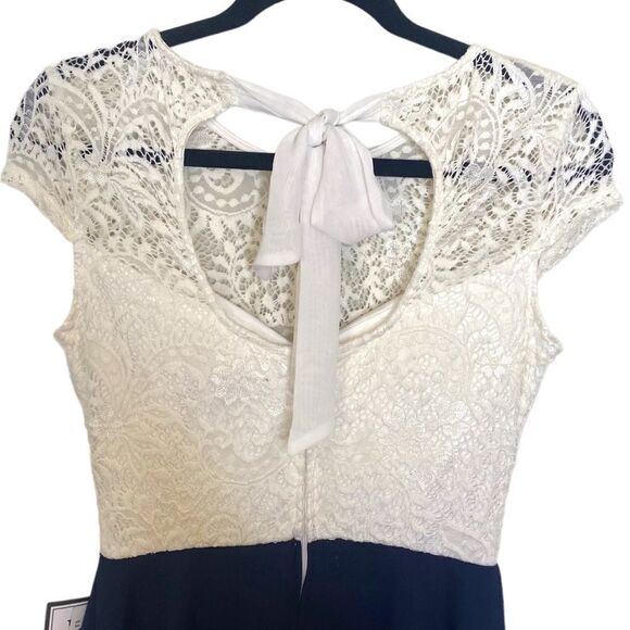 B. Darlin Fit and Flare Ivory Lace and Navy Dress - Picture 7 of 12
